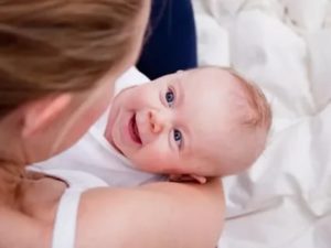 Ребенок кхыкает постоянно комаровский