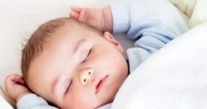 Почему ребенок часто дышит во сне
