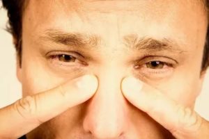 Болит глаз после гайморита