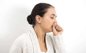 Неприятный запах при чихании причины