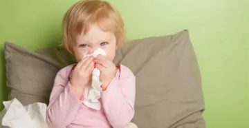 Ребенок давится соплями и кашляет Ребенок давится соплями и кашляет