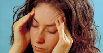 Почему болит голова после слез
