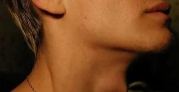 Почему растет кадык