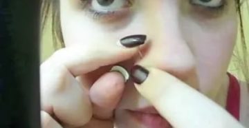 Как одеть серёжку в нос с крючком