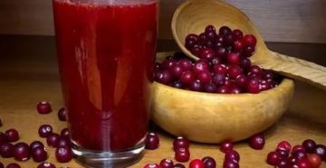 Как приготовить клюквенный морс для ребенка